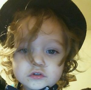 Meet your Posher, Kris